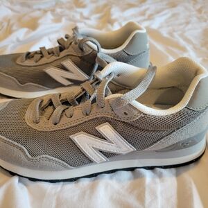 New Balance Women's WL515V3 size 6